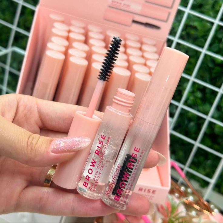 Brow Rise – Gel para Cejas | Ruby Rose
